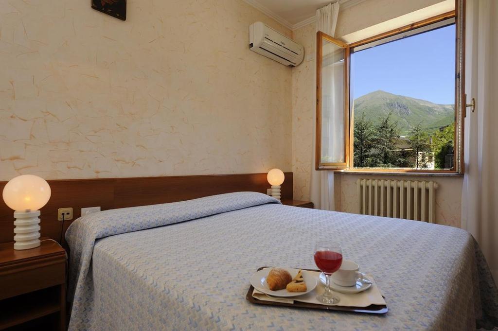 Hotel Europa Norcia Værelse billede